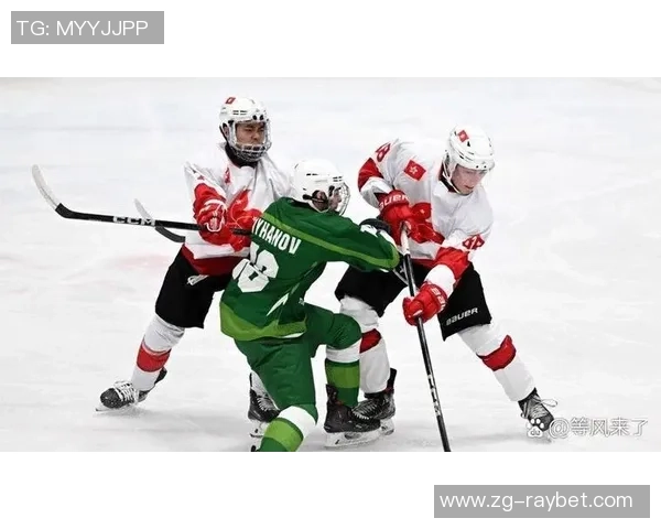 北京网球队在钻石联赛中的团队协作展现出卓越的竞技精神与默契配合 北京网球队在钻石联赛中的团队协作展现出卓越的竞技精神与默契配合