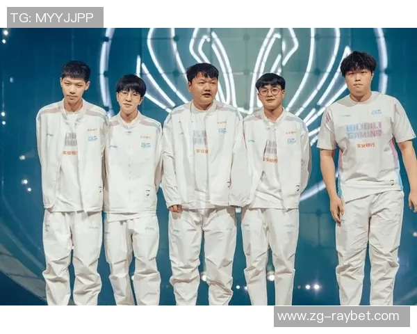 和平精英深度解析:BLG战队实力与战术布局全景剖析 和平精英深度解析:BLG战队实力与战术布局全景剖析